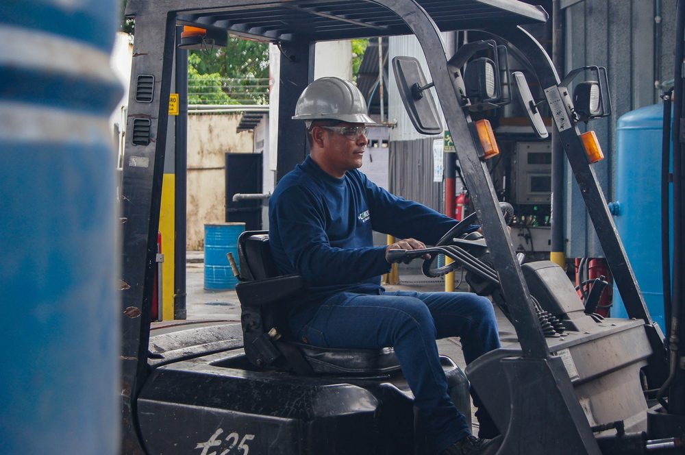 Conducteur formé à la conduite d'un chariot de manutention
